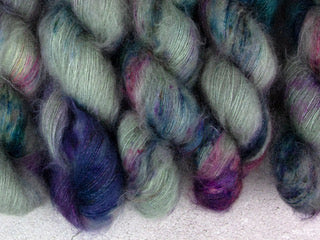 FrauenBerlins Lupus (Alpaca Suri Lace)